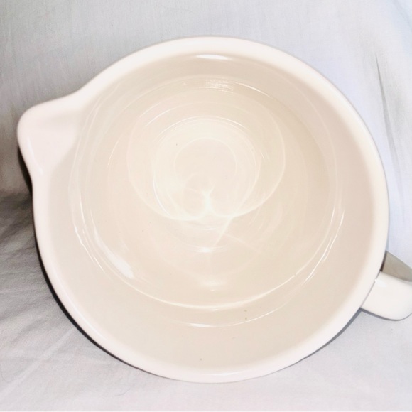 Rae Dunn Magenta Lemon Juice Squeeze Reamer Artisan Collection - Picture 2 of 5